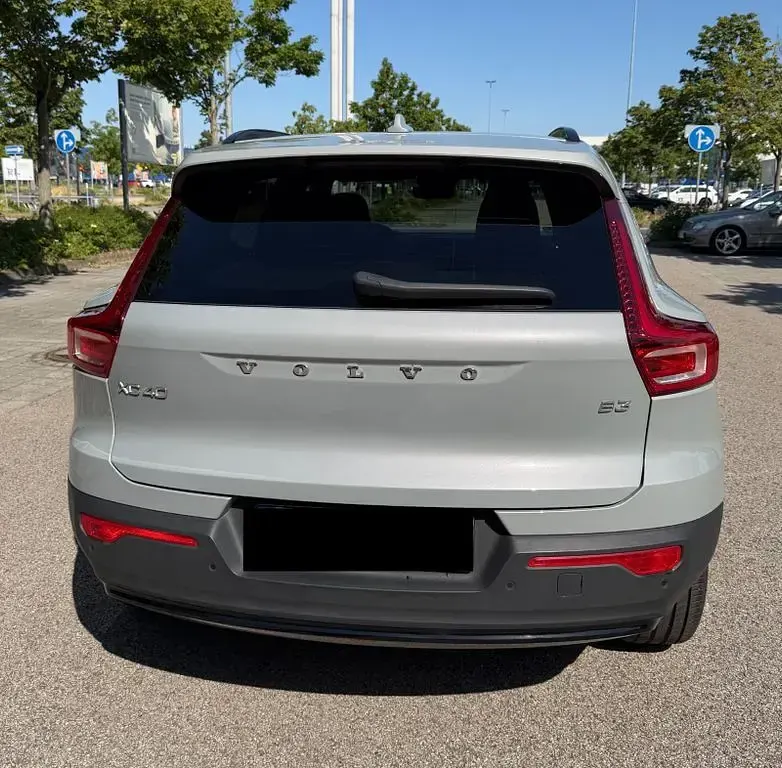 Gebraucht Volvo XC40 Plus 163 PS (119 kW) 2025 Grau SUV