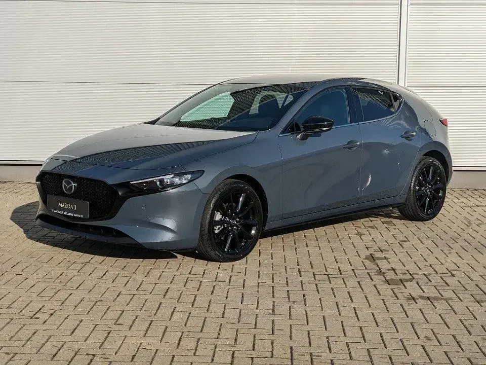 Neu Mazda 3 Homura-Line 140 PS (102 kW) 2025 Polymetal grey metallic Limousine