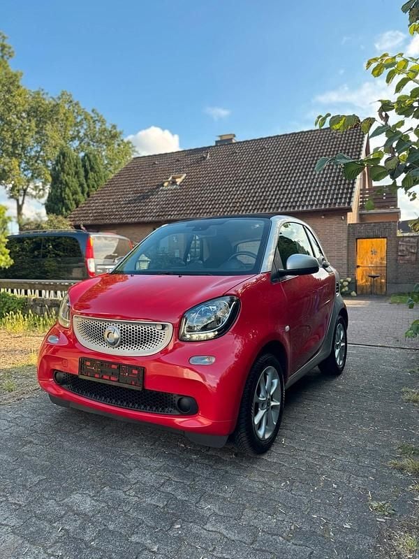 Gebraucht 2017 Smart ForTwo Coupé Kleinwagen | 8.490 € (Guter Preis) - Bild 1/4