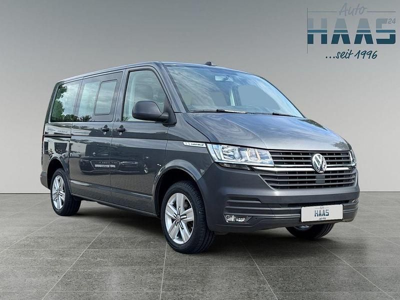 Indiumgrau Gebraucht 2020 VW Caravelle Van / Kleinbus | 32.790 € (Fairer Preis) - Bild 1/4