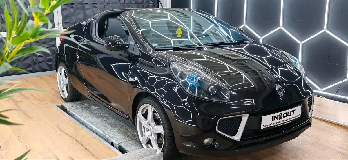 Second-hand Renault Wind 101 CP (74 kW) 2011 Negru Cabrio