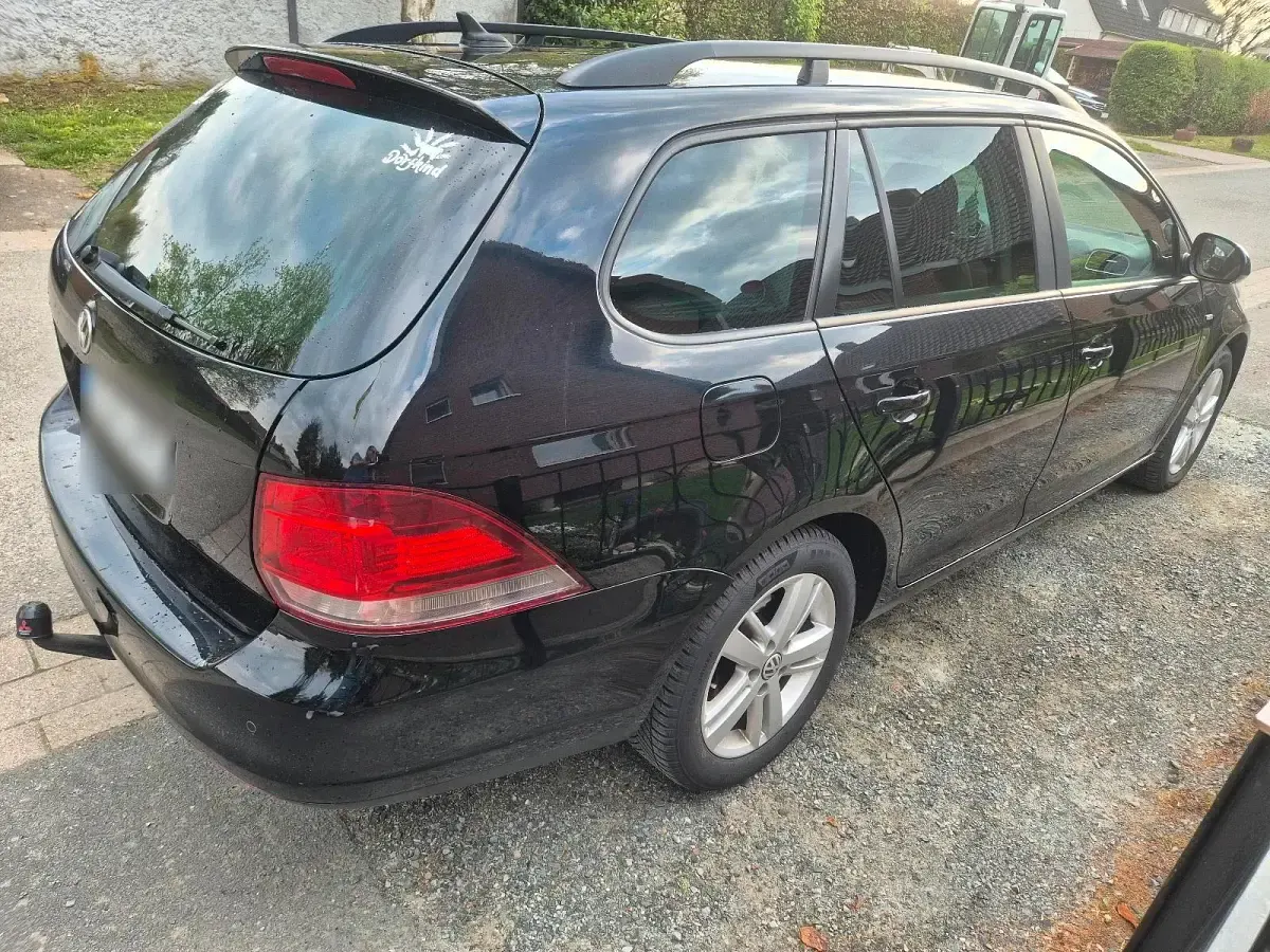 Gebraucht VW Golf VII 140 PS (102 kW) 2013 Schwarz Kombi