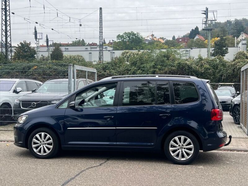 Gebraucht VW Touran Highline 140 PS (102 kW) 2012 Blau Van / Kleinbus