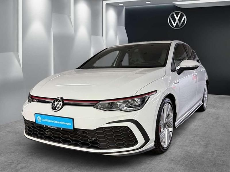 Pure white Gebraucht 2020 VW Golf VIII GTI Limousine | 29.888 € (Etwas zu teuer) - Bild 1/3