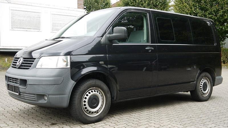 Schwarz Gebraucht 2006 VW T5 Van | 5.900 € - Bild 1/4