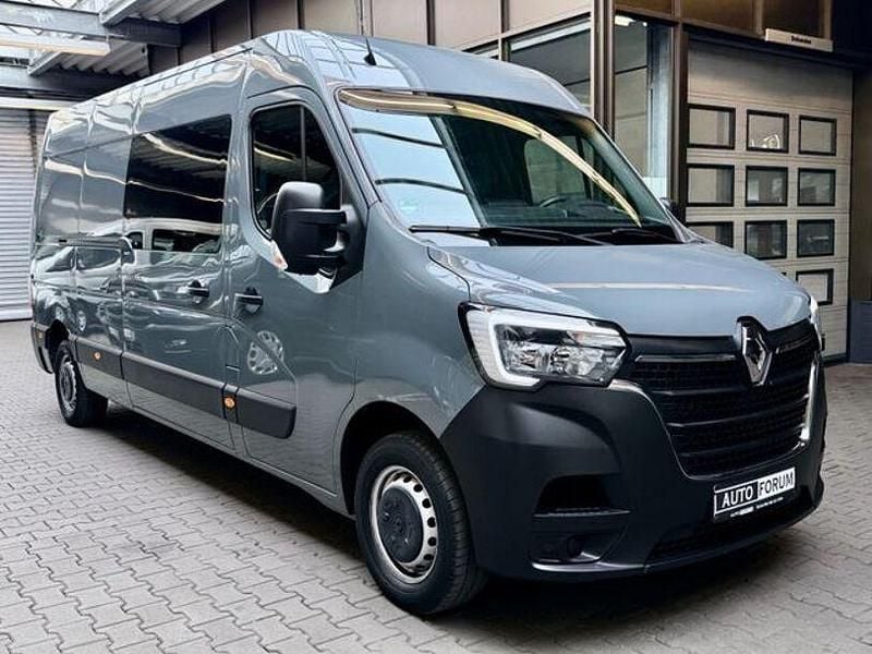Second-hand Renault Master 150 CP (110 kW) 2022 Gri Monovolum