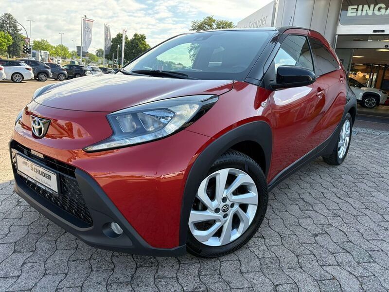 Schwarz Gebraucht 2022 Toyota Aygo Pulse Kleinwagen | 15.700 € (Fairer Preis) - Bild 1/4