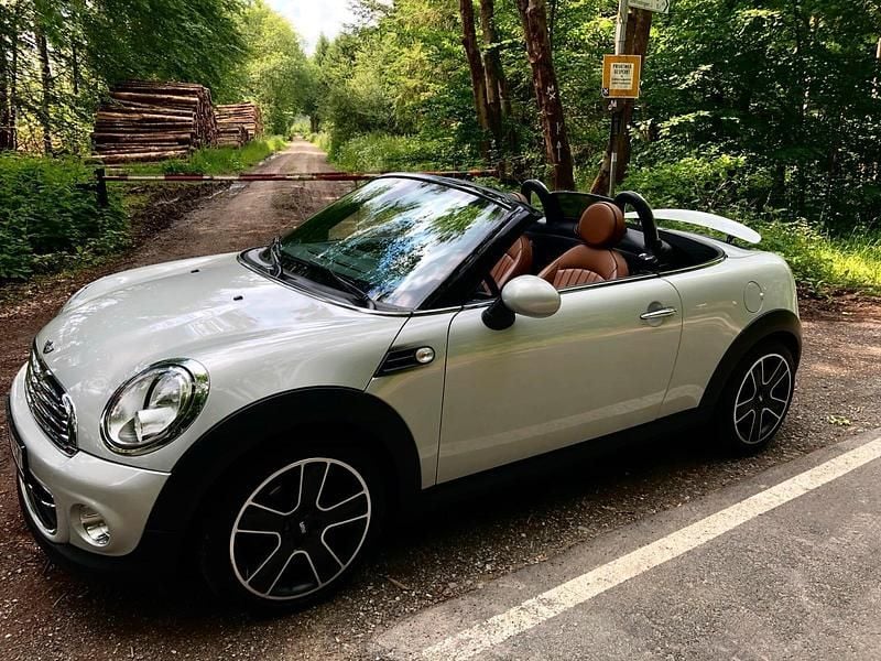 Silber Gebraucht 2013 Mini Cooper Cabriolet Cabrio | 10.800 € (Etwas zu teuer) - Bild 1/4