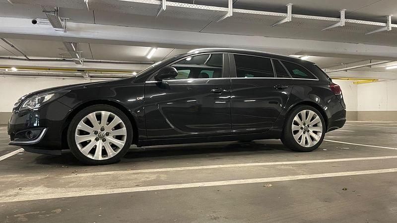 Schwarz Gebraucht 2014 Opel Insignia Sport Kombi | 5.700 € (Guter Preis) - Bild 1/4