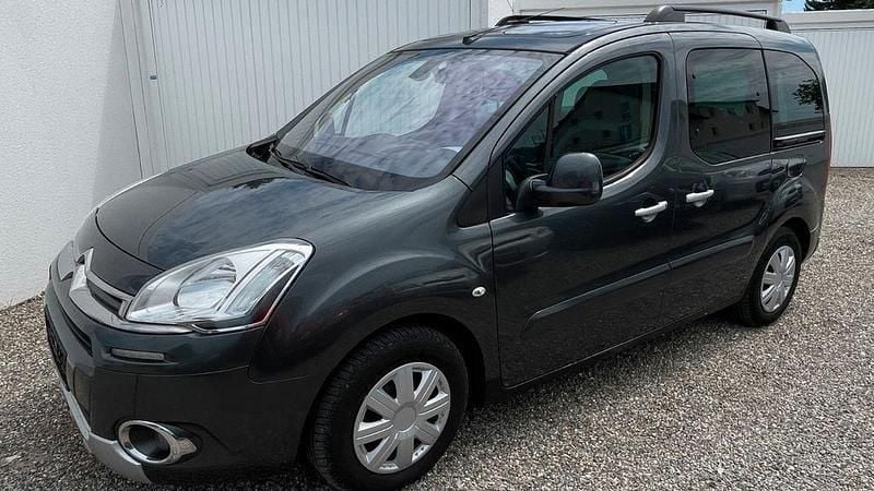 Gebraucht 2014 Citroën Berlingo SELECTION Van / Kleinbus | 5.200 € (Superpreis) - Bild 1/4