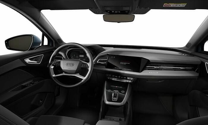 Gebraucht Audi Q4 e-tron Ambiente 210 kW (286 PS) 2025 Geysirblau SUV