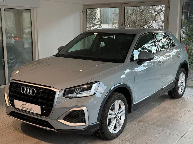 Gebraucht Audi Q2 150 PS (110 kW) 2021 Grau SUV