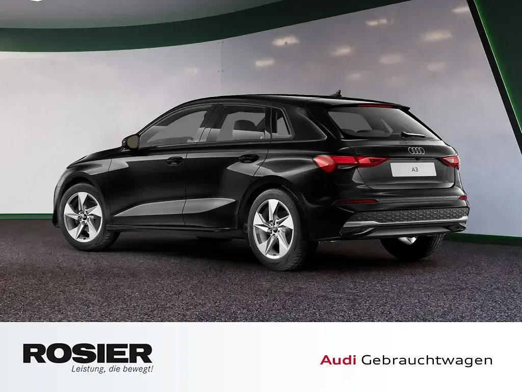 Second-hand Audi A3 Advanced Plus 150 CP (110 kW) 2025 Negru Berlinǎ