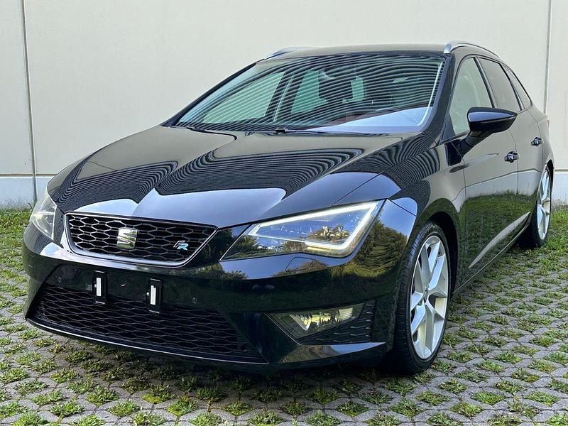 Schwarz Gebraucht 2016 Seat Leon ST FR Kombi | 16.690 € (Etwas zu teuer) - Bild 1/4