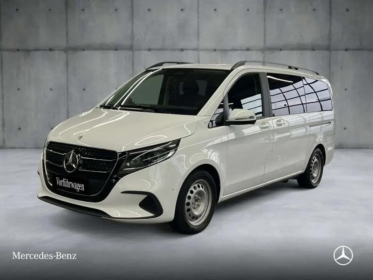 Gebraucht Mercedes V250 Style 190 PS (139 kW) 2025 Bergkristallweiß Van / Kleinbus