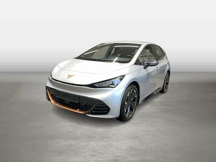 Gebraucht Cupra Born 169 kW (231 PS) 2024 Geysirsilber Kleinwagen