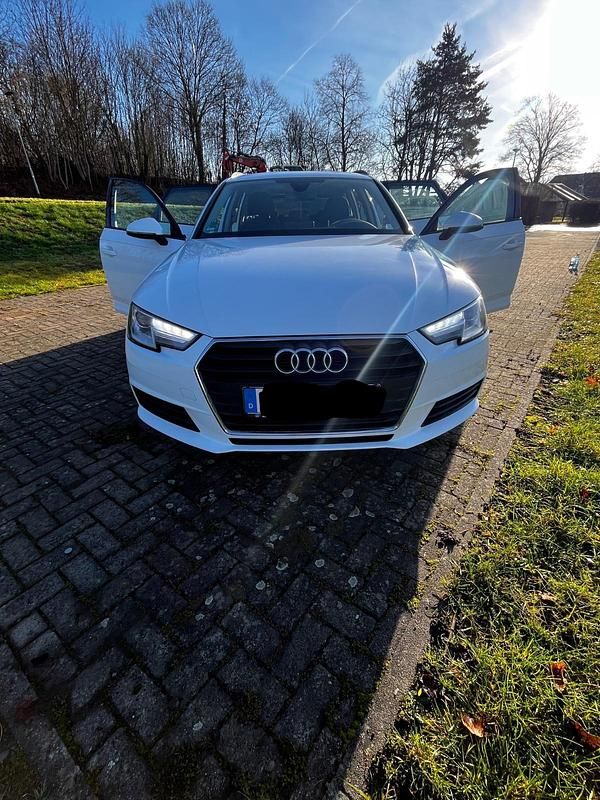 Gebraucht Audi A4 2015 Weiß Kombi