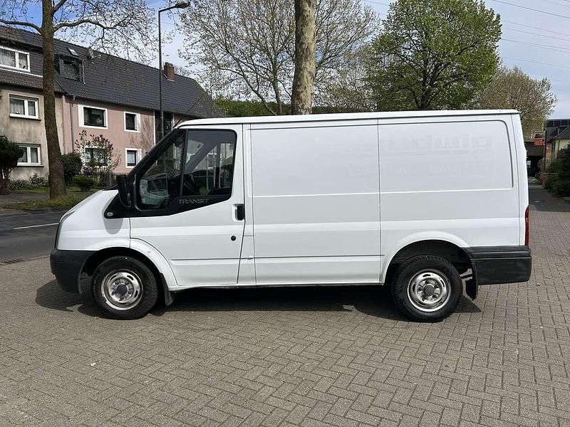 Gebraucht Ford Transit Tourneo 101 PS (74 kW) 2012 Frostweiß Van / Kleinbus