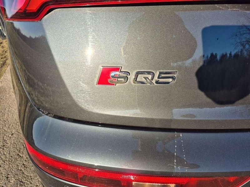 Gebraucht Audi SQ5 347 PS (255 kW) 2019 Manhattangrau (metallic) SUV