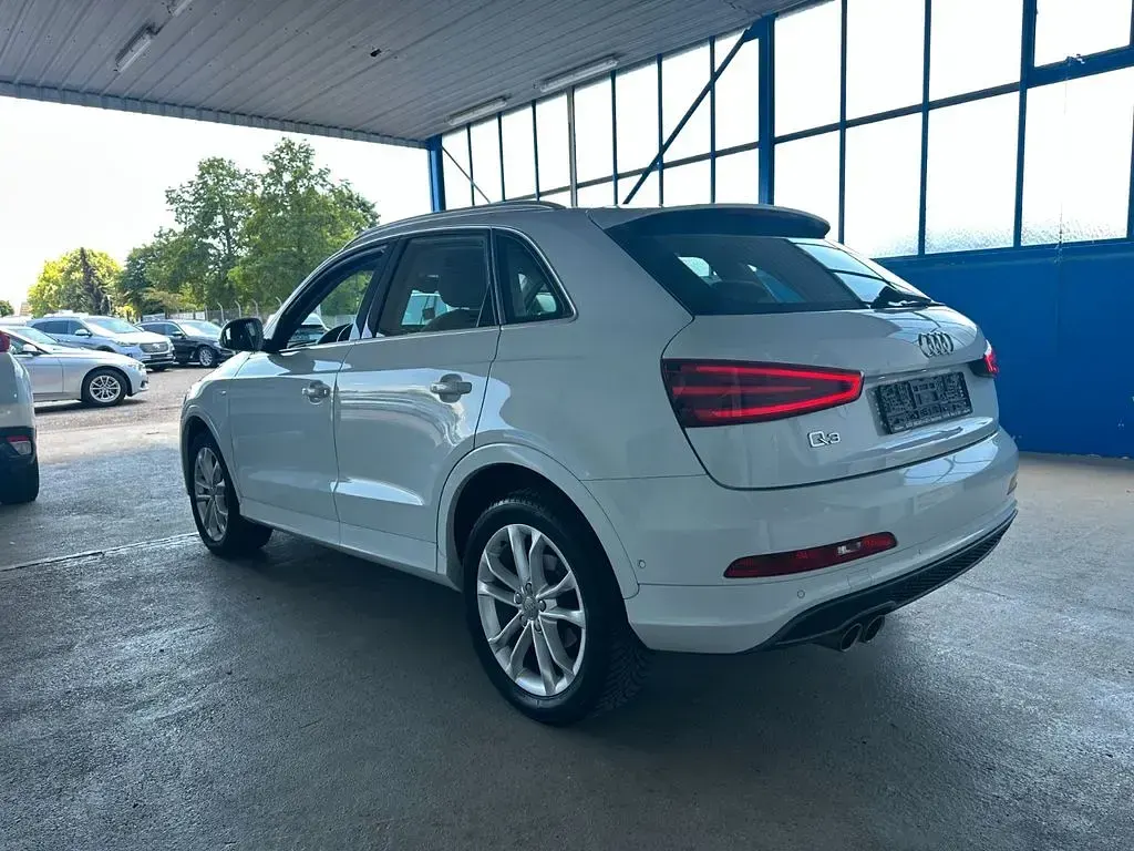 Gebraucht Audi Q3 S-Line 140 PS (102 kW) 2013 Weiß SUV
