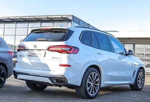 Gebraucht BMW X5 M Sport 394 PS (289 kW) 2022 Weiß SUV