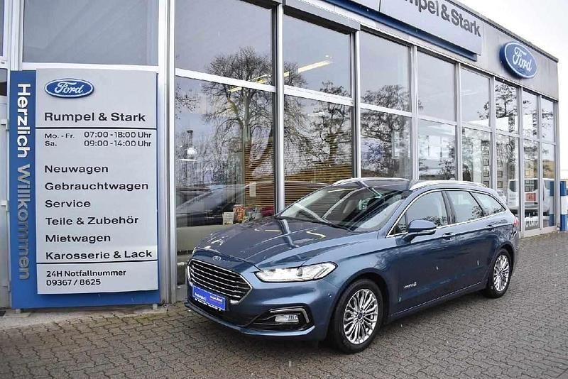 Gebraucht Ford Mondeo Titanium 188 PS (138 kW) 2020 Blau Limousine