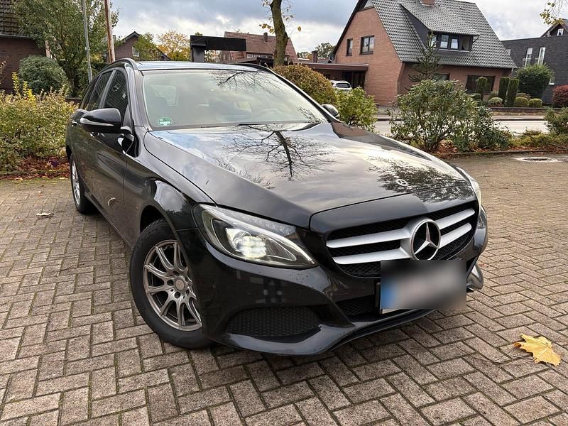 Schwarz Gebraucht 2014 Mercedes C220 Business Kombi | 13.999 € (Fairer Preis) - Bild 1/4