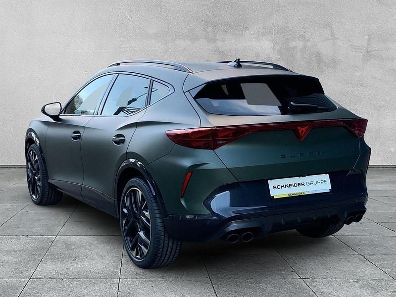 Neu Cupra Formentor VZ 333 PS (244 kW) 2025 Grün SUV