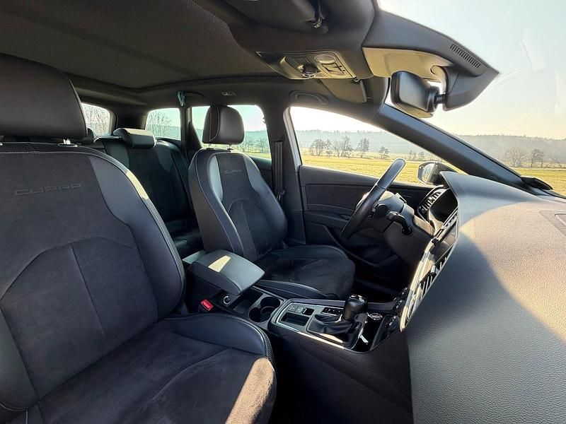 Gebraucht Seat Leon 4Drive 300 PS (220 kW) 2020 Weiß Kombi