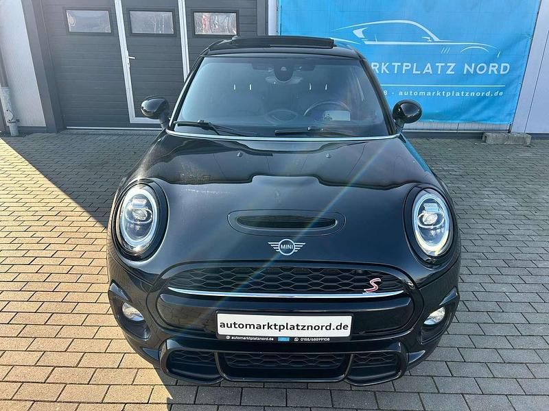 Gebraucht Mini John Cooper Works 192 PS (141 kW) 2018 Schwarz Kleinwagen