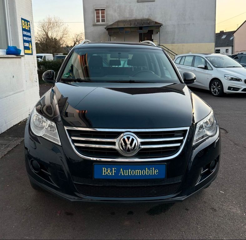 Schwarz Gebraucht 2008 VW Tiguan Sportline SUV | 8.350 € (Fairer Preis) - Bild 1/4