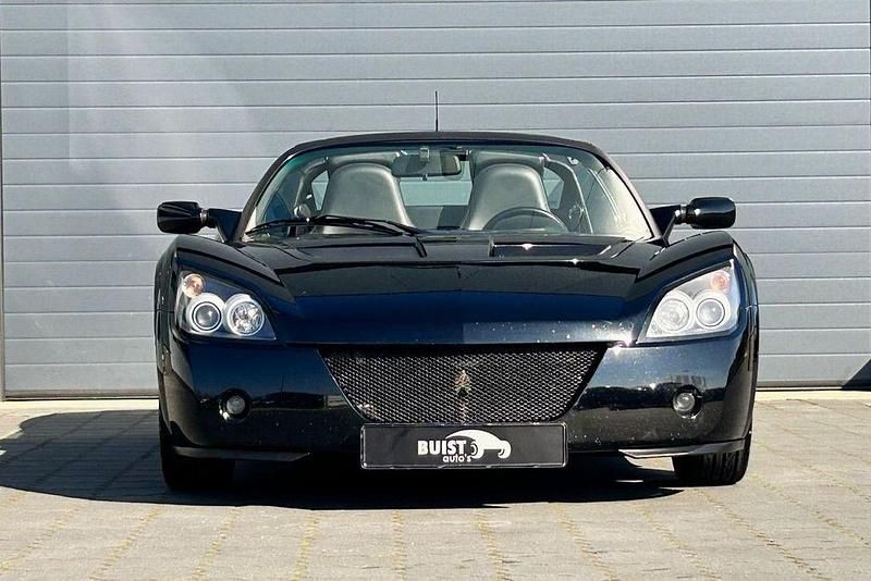 Gebraucht Opel Speedster 147 PS (108 kW) 2004 Schwarz Cabrio