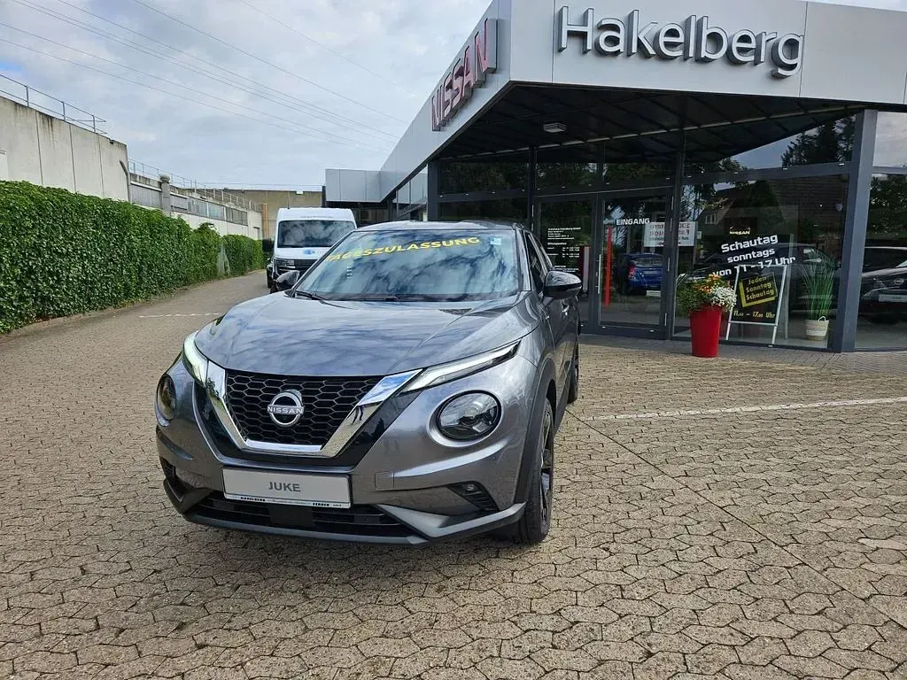 Neu Nissan Juke Tekna 114 PS (83 kW) 2025 Grau SUV