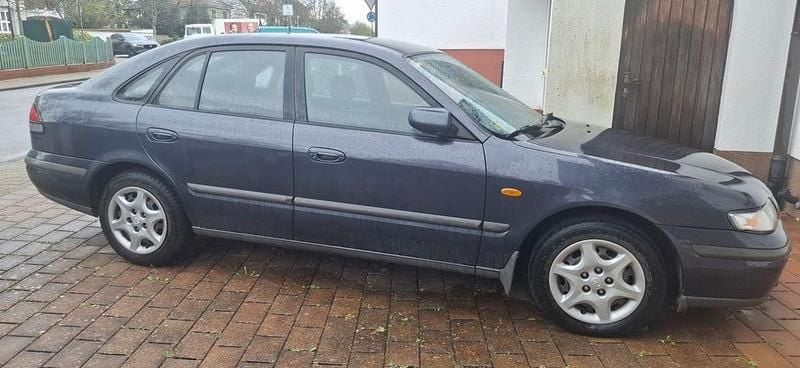 Gebraucht Mazda 626 116 PS (85 kW) 1998 Blau Limousine