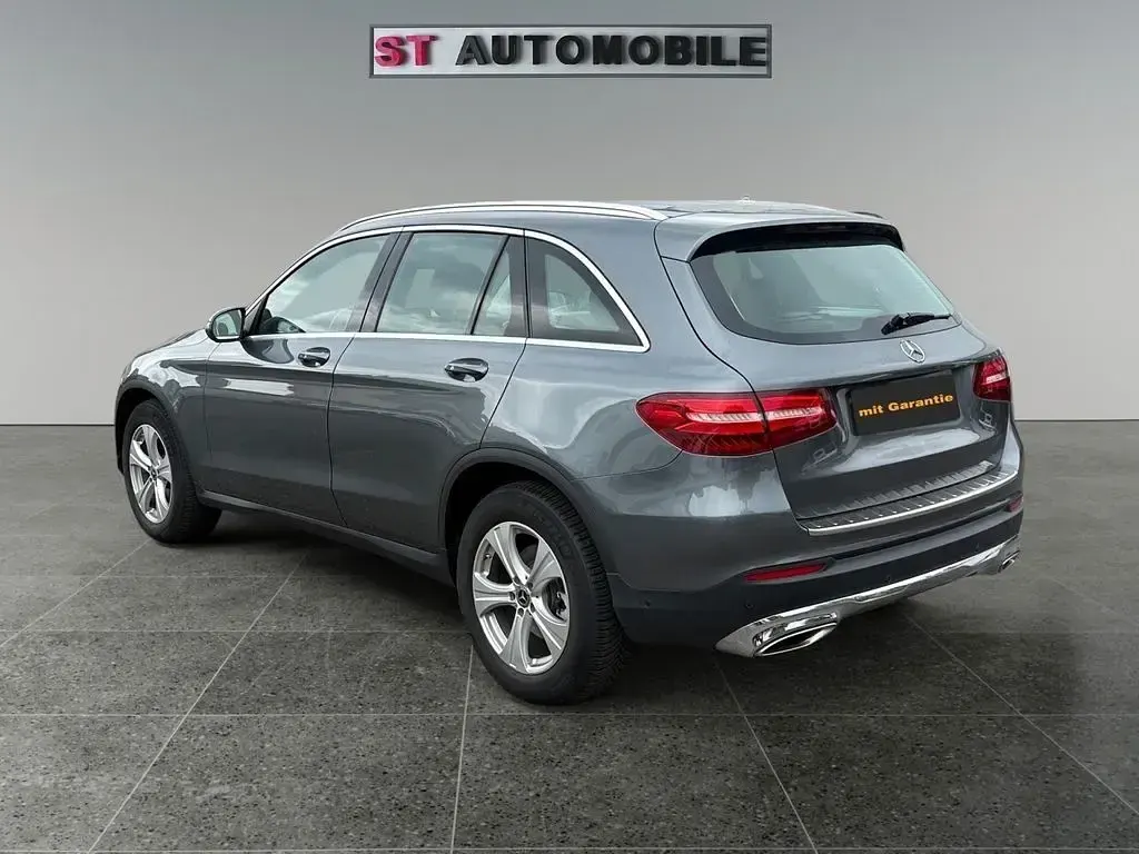 Gebraucht Mercedes GLC250 211 PS (155 kW) 2018 Grau SUV