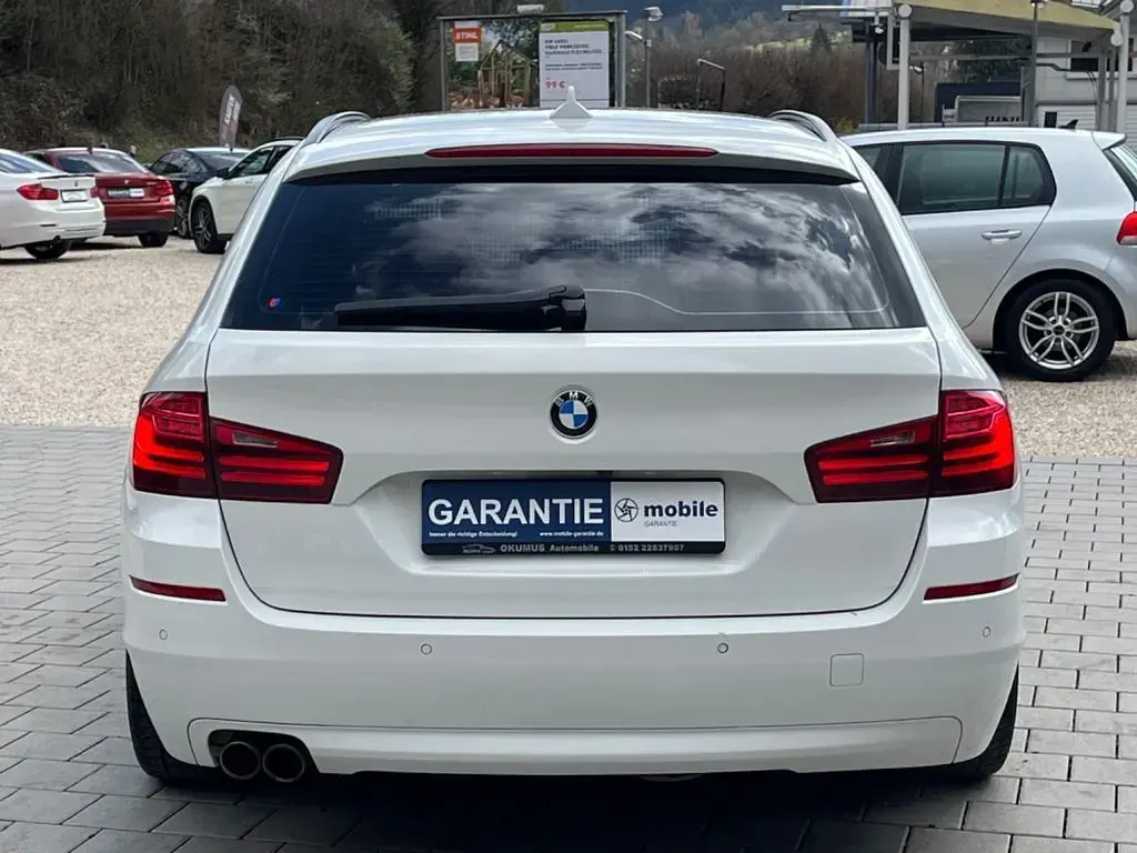 Gebraucht BMW 530 Comfort Edition 258 PS (189 kW) 2014 Weiß Kombi