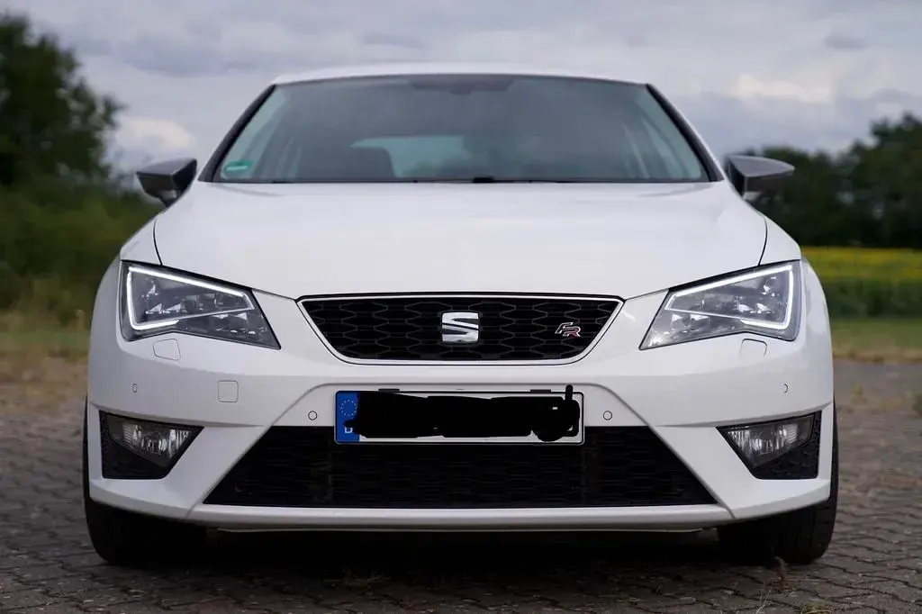 Gebraucht Seat Leon SC FR 150 PS (110 kW) 2016 Weiß Kleinwagen