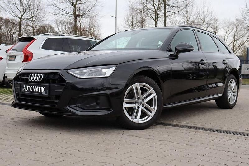 Używany Audi A4 Premium 163 KM (119 kW) 2021 Czarny Kombi