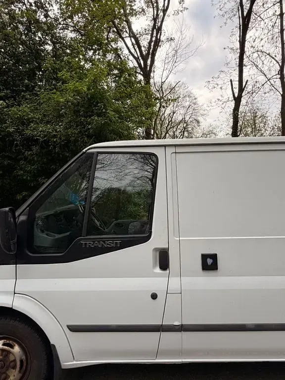 Używany Ford Transit 105 KM (77 kW) 2011 Biały Minivan