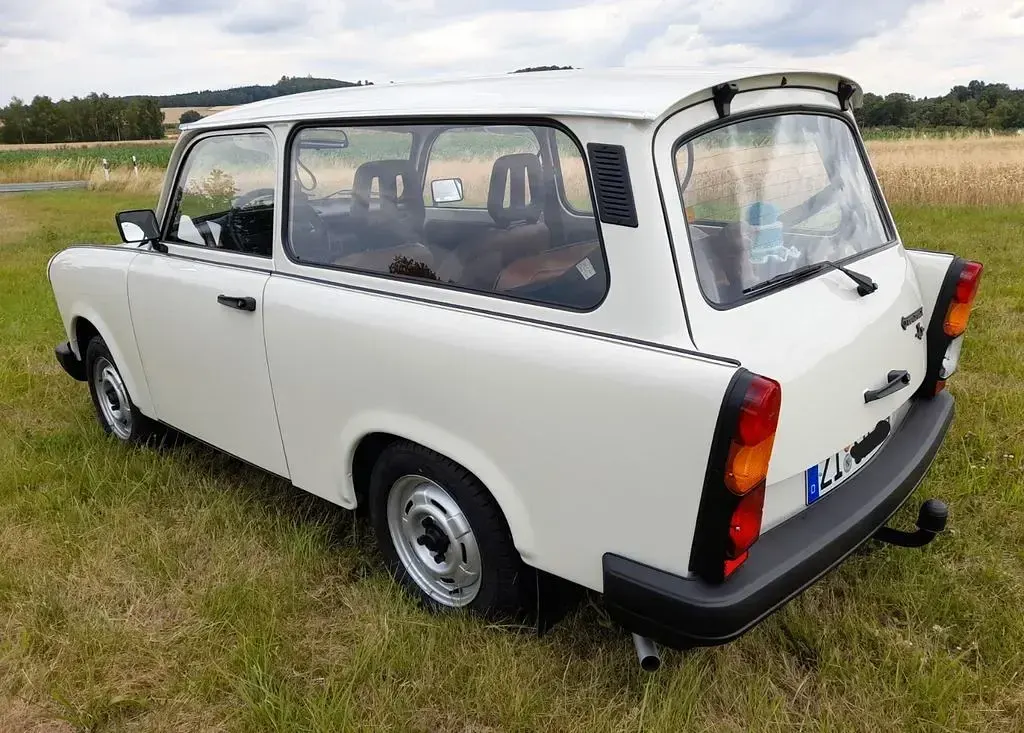 Gebraucht Trabant 601 39 PS (28 kW) 1991 Weiß Kombi