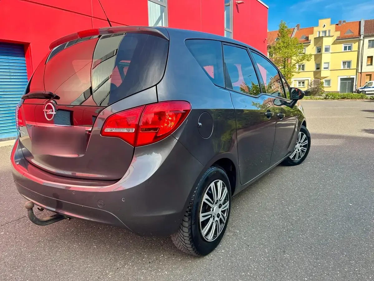 Gebraucht Opel Meriva 101 PS (74 kW) 2010 Grau Van / Kleinbus