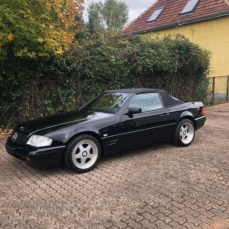 Gebraucht Mercedes SL320 231 PS (169 kW) 1997 Schwarz Cabrio