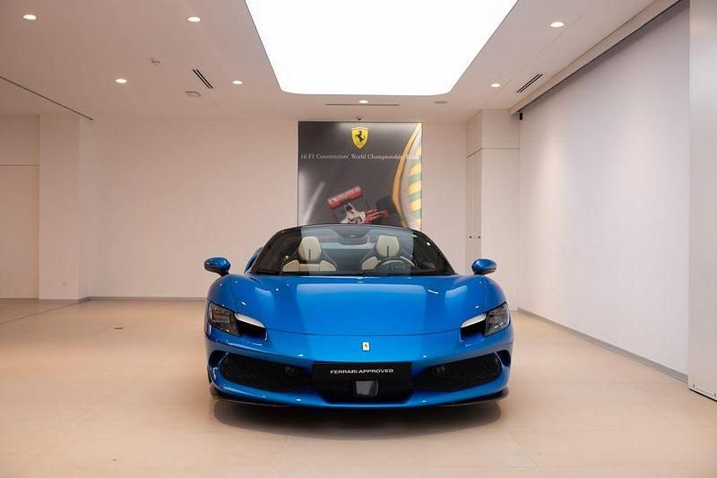 Gebraucht Ferrari 296 2023 Cabrio