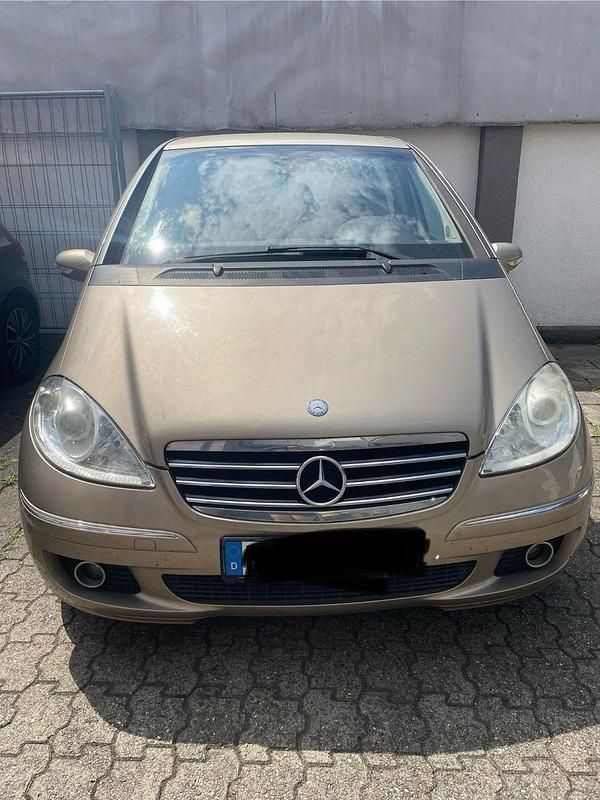 Gold Gebraucht 2005 Mercedes A200 Avantgarde Kleinwagen | 1.999 € (Superpreis) - Bild 1/4