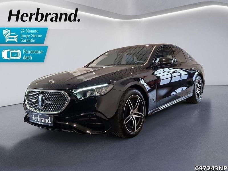 Gebraucht Mercedes E300 AMG 313 PS (230 kW) 2024 Metalliclack obsidianschwarz Limousine