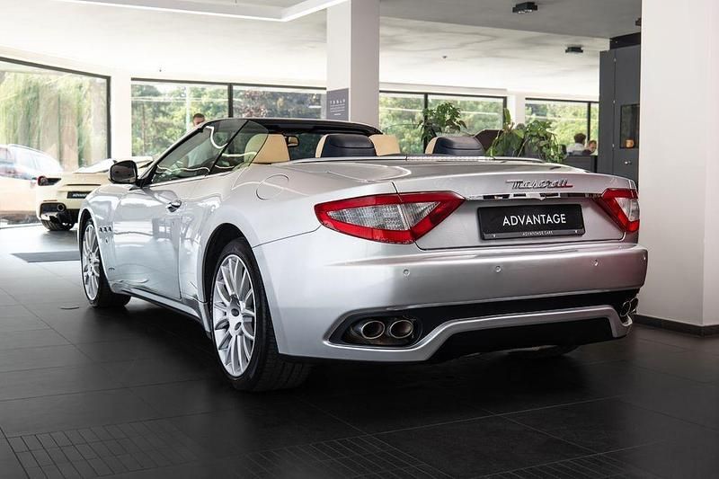Gebraucht Maserati GranCabrio 439 PS (322 kW) 2010 Silber Cabrio