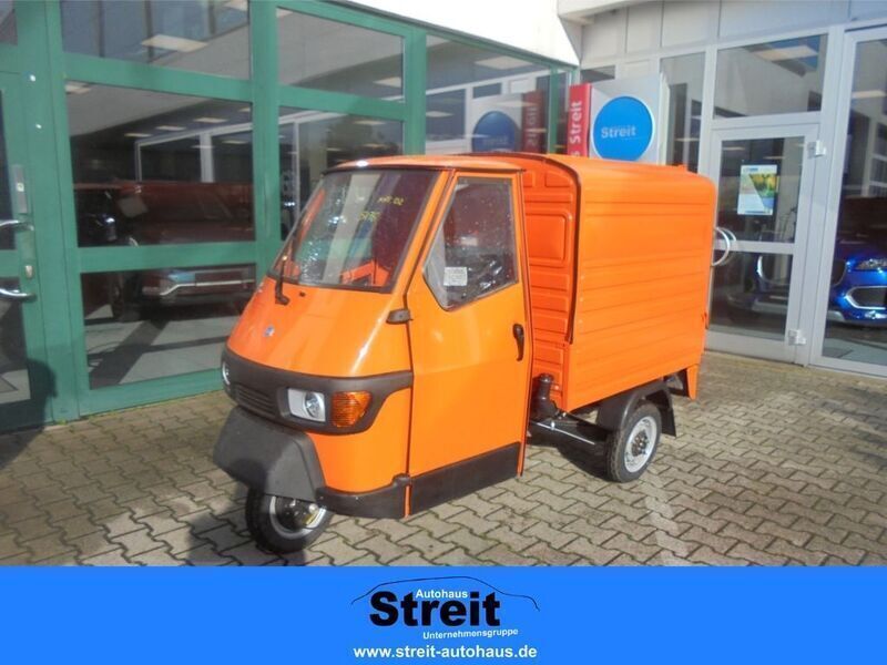Orange Neu 2024 Piaggio APE Kleinwagen | 8.290 € - Bild 1/4