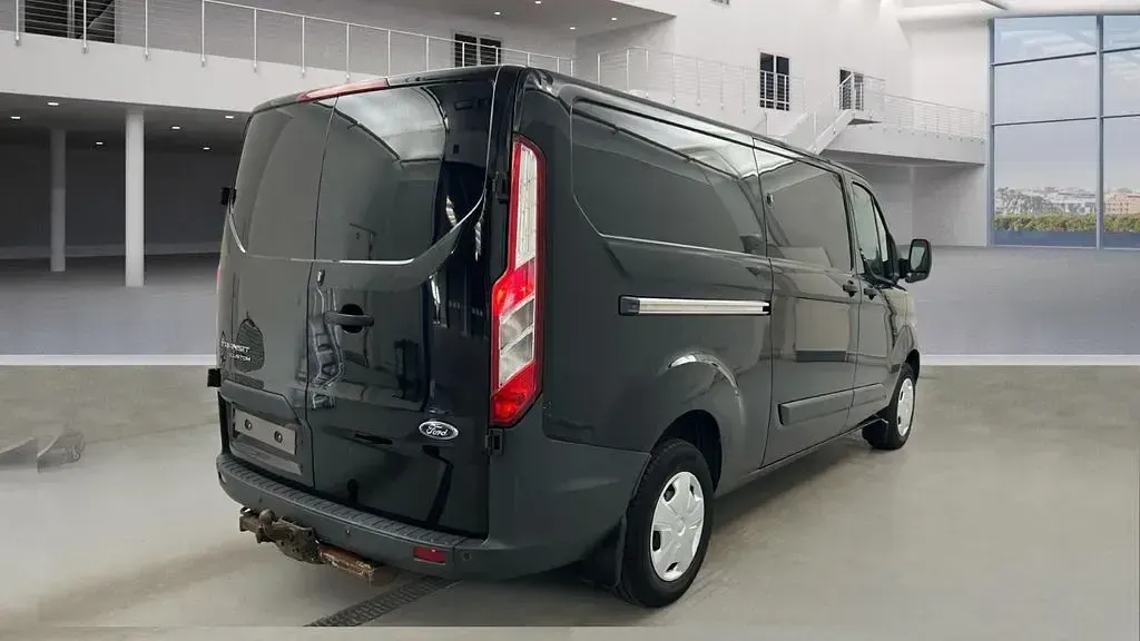 Gebraucht Ford Transit Custom Trend 131 PS (96 kW) 2018 Schwarz Van / Kleinbus