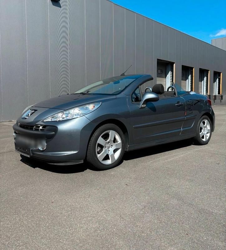 Silber Gebraucht 2009 Peugeot 207 Coupé | 2.500 € - Bild 1/4