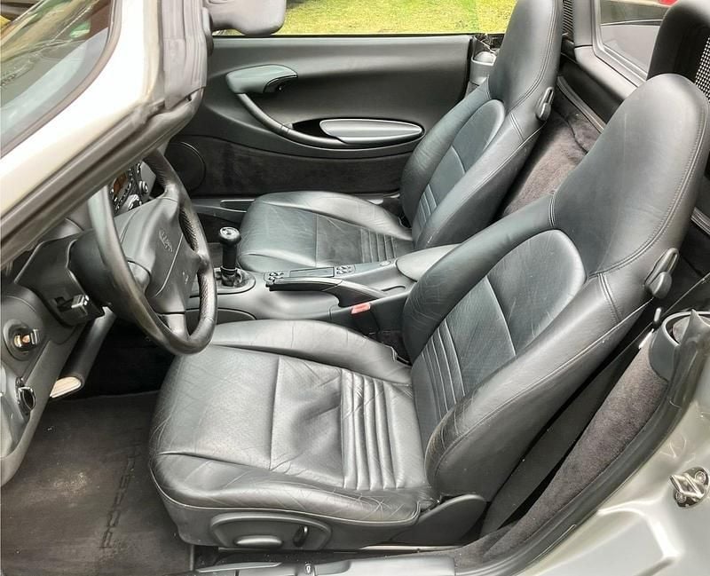 Gebraucht Porsche Boxster 204 PS (150 kW) 1999 Silber Cabrio